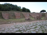 00525 ostia - regio v - wahrscheinl (v,14,1) - zwischen porta romana und terme di nettuno (ii,iv,2) - ri sueden - 09-022.jpg